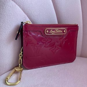 Authentic Louis Vuitton Vernis Key Pouch Pink